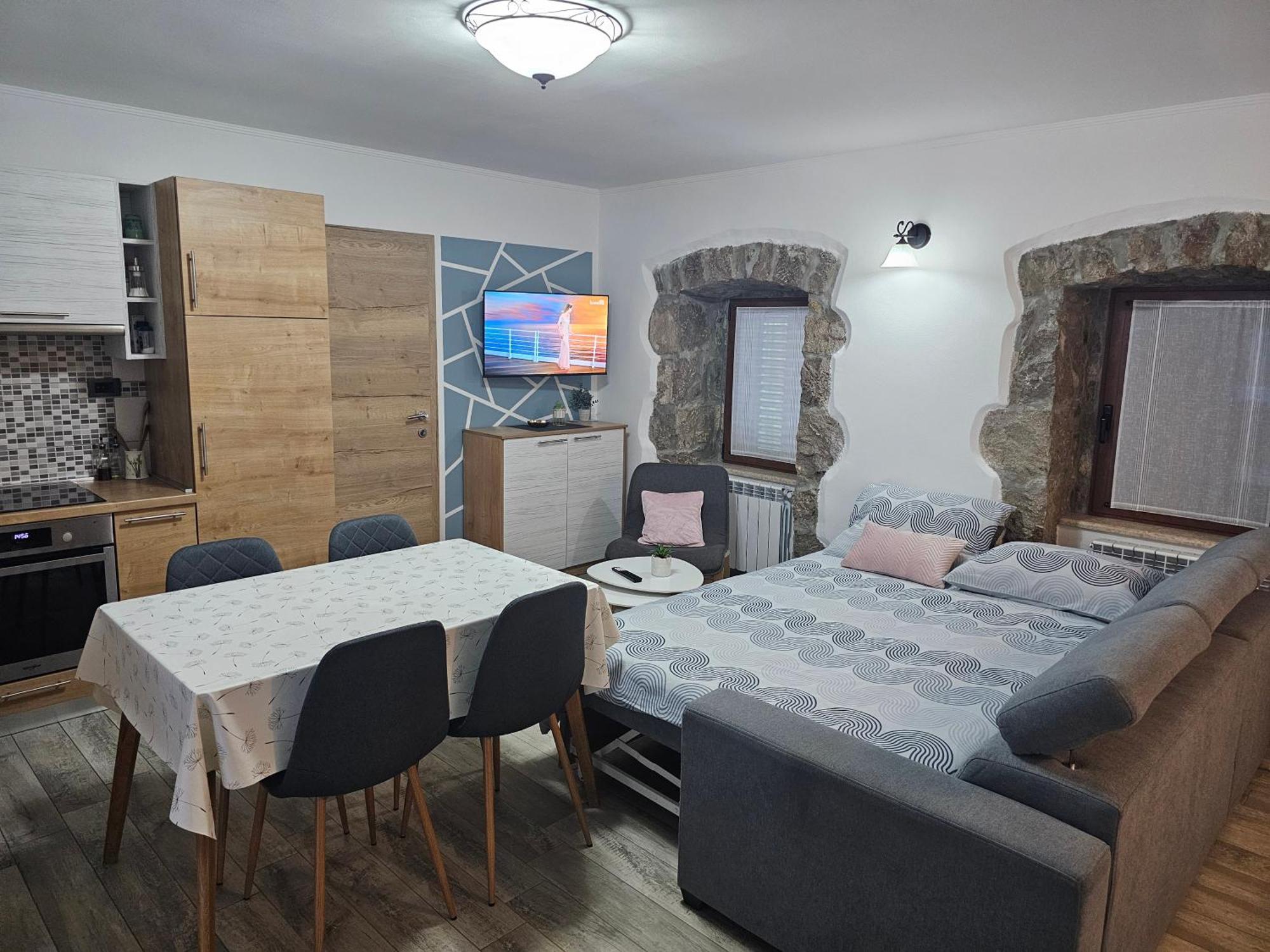 Villa Kos Lupoglav  Экстерьер фото
